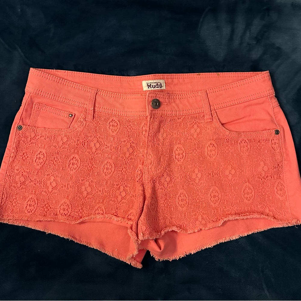 Women's Coral Lace Shorts